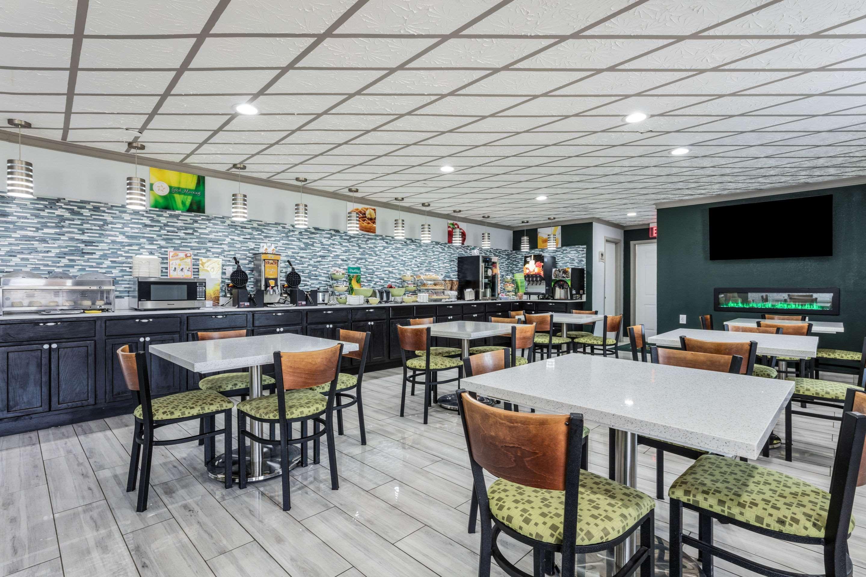 Quality Inn Forrest City I-40 Екстер'єр фото