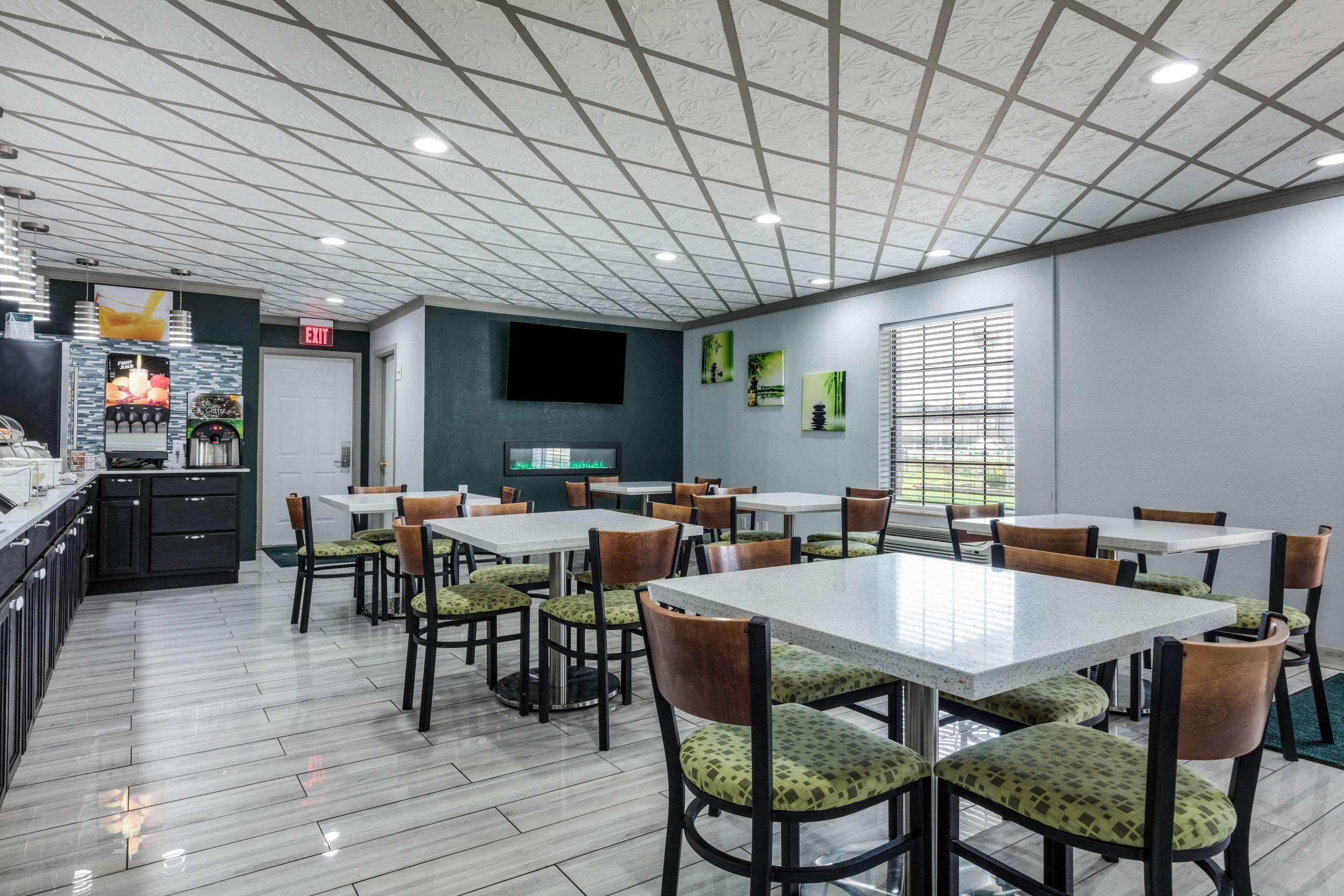 Quality Inn Forrest City I-40 Екстер'єр фото
